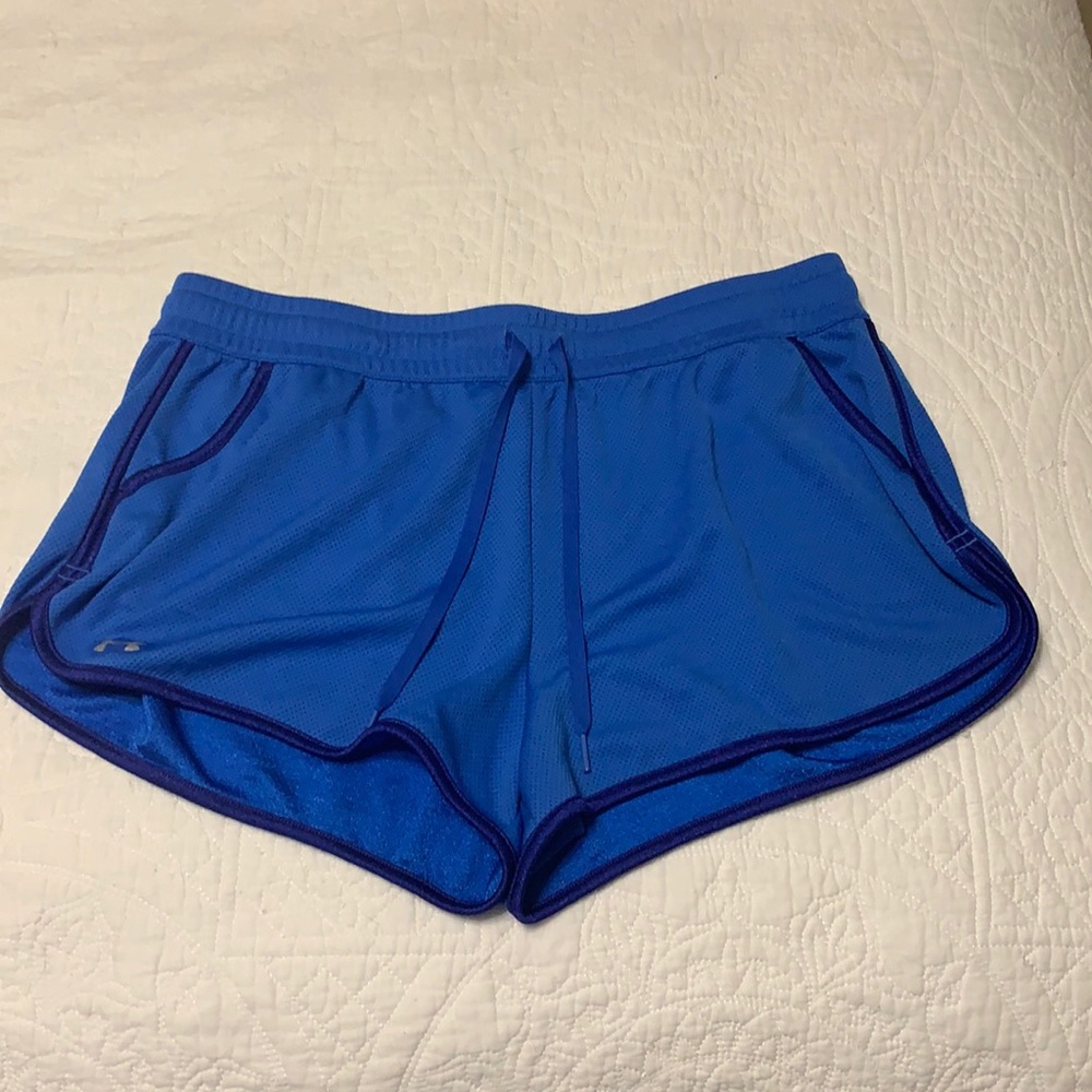 Size Large Under Armour Heat Gear Shorts